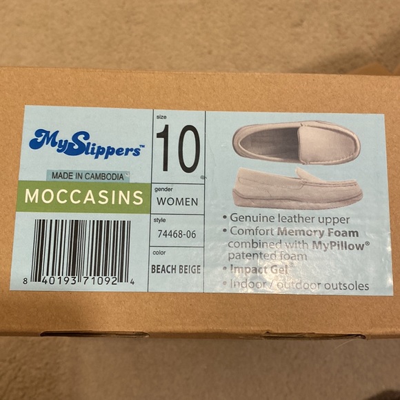 NIB MySlippers 10 Beach Beige Moccasins - Picture 9 of 11